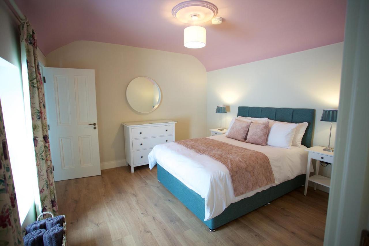Townhouse - St George's Terrace Villa *